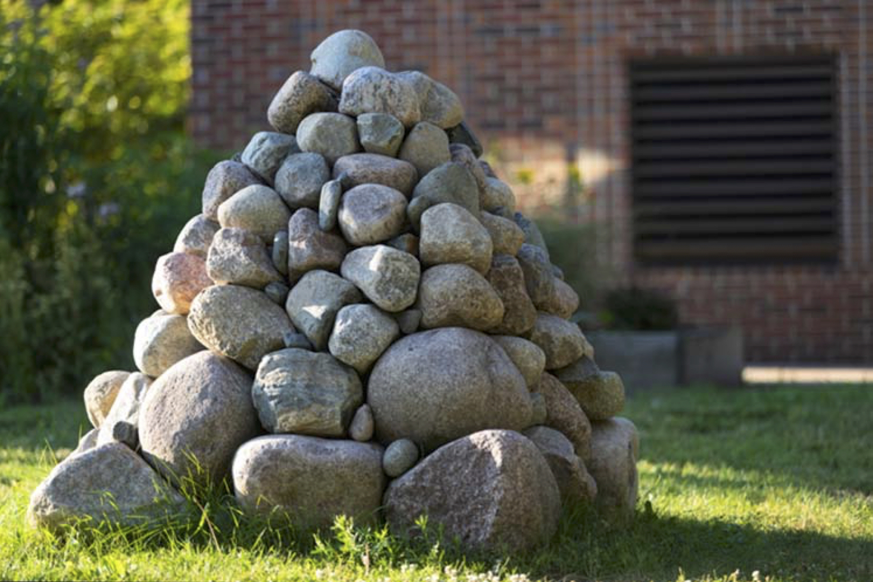 Beatriz Cortez: Deconstructing Chronologies