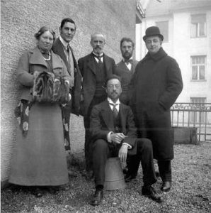 Friends of the Blue Rider on the balcony of Münter’s and Kandinsky’s apartment in Ainmillerstrasse, 36, Munich. 1911.