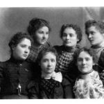 Gabriele Münter and sister Emmy (on Gabriele’s right) with their cousins in St. Louis. 1898.